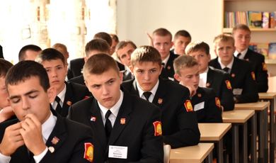 Правительство России поручило создать кадетское училище в Подмосковье