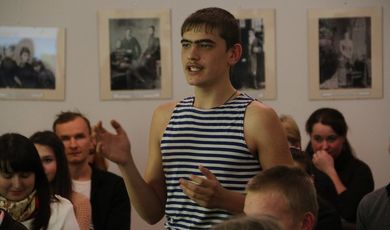 Активная молодежь Зарайска за круглым столом переговоров