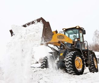Вывоз чистого снега на торфяники организовали муниципалитеты области