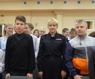 Сотрудники ОМВД по г.о. Зарайск провели беседу с учащимися