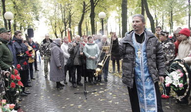 В городском округе Зарайск открыли Мемориальные стелы Героям России