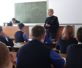 Полицейские ОМВД России по г.о. Зарайск провели профилактическую беседу с учащимися