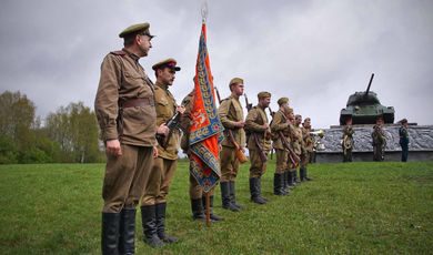 Празднование Дня Победы в Подмосковье: акция «Бессмертный полк» и парад военной техники
