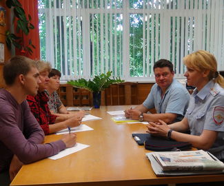Сотрудники ОМВД России по г.о. Зарайск провели круглый стол «Наркотики, спайсы – скажи «нет!»
