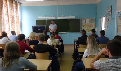 Сотрудники ОМВД России по г.о. Зарайск провели антинаркотическую беседу со студентами