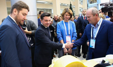 Андрей Воробьев открыл V Международный агропромышленный молочный форум