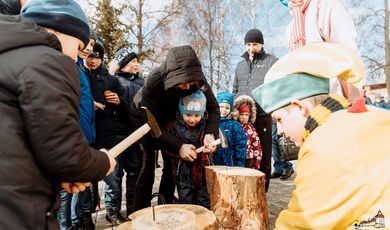 В Зарайском кремле зиму провожали народными забавами да вкусными блинами.