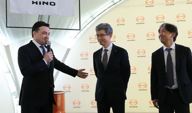 Губернатор дал старт строительству завода по выпуску японских грузовых автомобилей Hino Motors