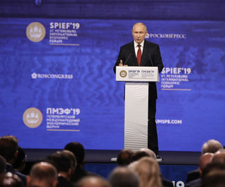 Воробьев принял участие в пленарном заседании в рамках ПМЭФ-2019