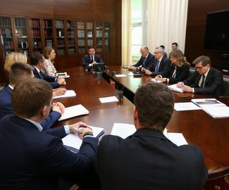 Андрей Воробьев обсудил с зампредами изменения в госпрограмме Подмосковья «Жилище»
