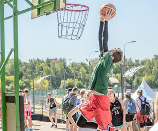 Почти 1,5 тыс. человек примут участие в соревнованиях по уличному баскетболу в субботу
