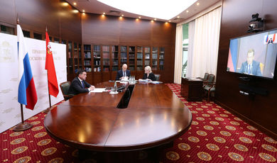 Андрей Воробьев обсудил с Дмитрием Медведевым нацпроекты «Здравоохранение» и «Демография».