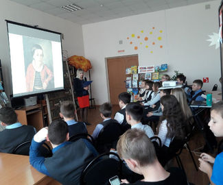Видео-час «Поэт трагической судьбы» прошёл в Зарайской детской библиотеке.