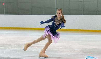 На ледовой арене спортивного комплекса прошли соревнования по фигурному катанию «Зарайская льдинка».