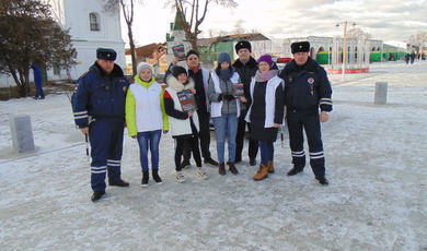 Автоинспекторы Зарайска провели мероприятие «Студенчество за безопасность на дорогах».