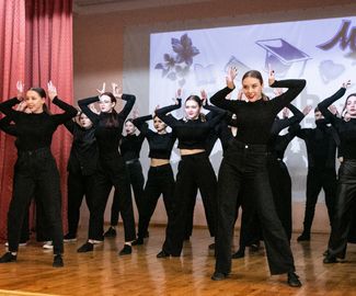25 января в Зарайском педагогическом колледже прошёл конкурс танцевальных флэшмобов.