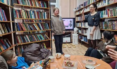 В центральной библиотеке в рамках клуба #НеФормат прошла интеллектуальная квиз-игра «Итак, она звалась Татьяной…» приуроченная к Дню российского студенчества.