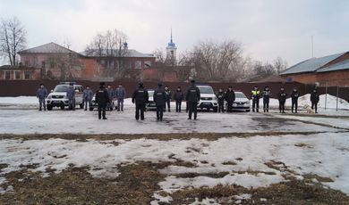 В Зарайске состоялся открытый строевой смотр патрульно-постовых служб полиции.