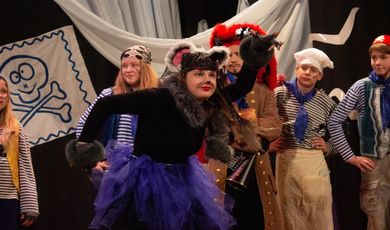 В минувшее воскресенье в Детской театральной студии "Сказка" (руководитель Елена Зайцева) состоялась премьера.