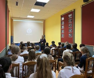 Сотрудники Дворца культуры имени В.Н.Леонова продолжают цикл мероприятий в рамках проекта "Киноуроки в школах России".