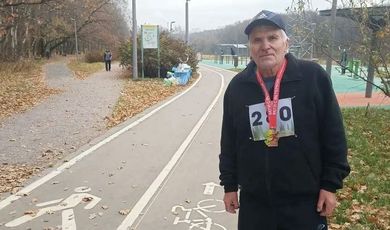 Зарайский долголет Сергей Конекин пробежал Битцевский марафон