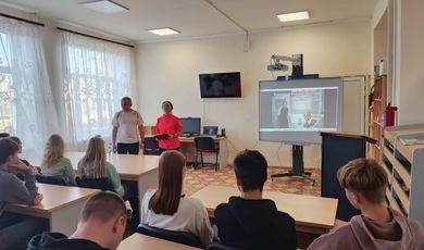 Зарайские студенты провели встречу с тренером-преподавателем по тхэквондо В.Н. Евдокимовым.