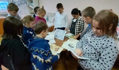 В рамках реализации национальной политики Детская библиотека приняла участие в VI Всероссийской сетевой акции «Читаем Гайдара сегодня».