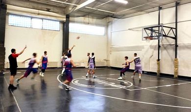Зарайские баскетболисты заняли призовые места на турнире по баскетболу среди смешанных команд, который был посвящен Дню защитника Отечества и 8 марта. Он проходил в спортивном зале «НИТИ Арена» в Рязани.