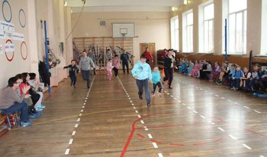 В Зарайске прошло соревнование "Папа, мама, я – спортивная семья"