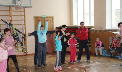 В Зарайске прошло соревнование "Папа, мама, я – спортивная семья"