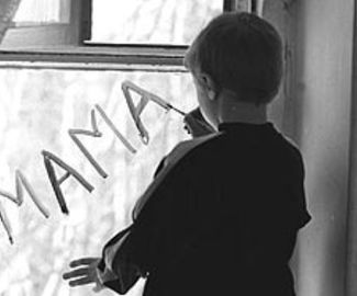 Трех жительниц Зарайска лишили родительских прав