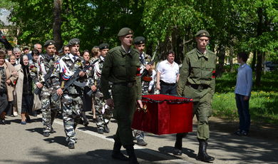 В Зарайске перезахоронили останки советского солдата 