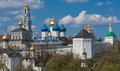 Свято-Троицкая Сергиева Лавра стала доступна для виртуальных экскурсий