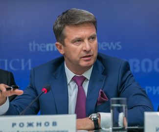 Благодарности Губернатора Московской области удостоен Олег Рожнов