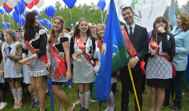 Губернатор Андрей Воробьев поздравил выпускников школ Подмосковья