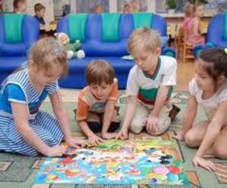 До конца 2015 года в детских садах Подмосковья введут 75 тысяч новых мест 