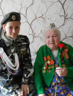 Активисты Фонда поздравили ветеранов с праздником