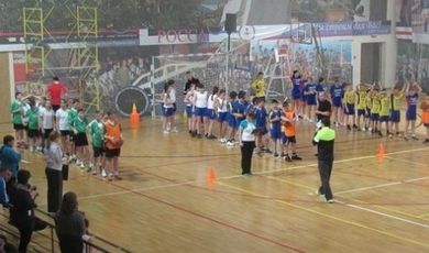 Школьники из Зарайска выиграли этап "Веселых стартов"